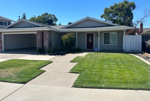 625 Ebbetts Ave, Manteca CA  95337-6016 exterior