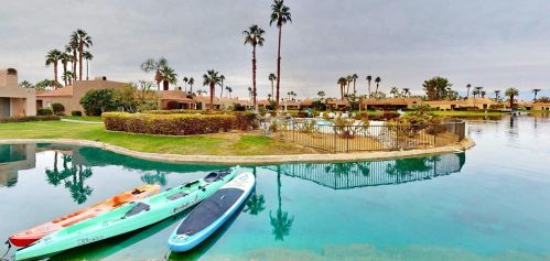 84 Lake Shore Dr, Rancho Mirage CA  92270-4054 exterior