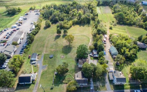 4500 Skippack Pike, Collegeville PA  19473-2033 exterior