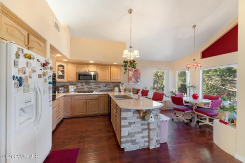 15 Concho Dr, Sedona AZ 86351-7953 exterior