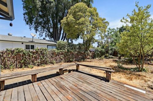 190 Milton Ave, Campbell, CA 95008-1023