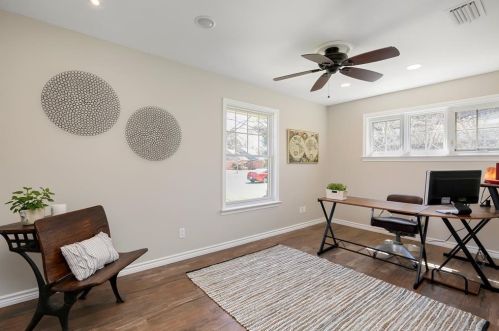 3206 Camelot Dr, Dallas TX 75229-5905 exterior