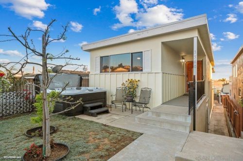 3560 Moultrie Ave, San Diego CA  92117-5616 exterior