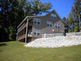 1020 Eastridge Dr, Byrdstown TN  38549-4477 exterior