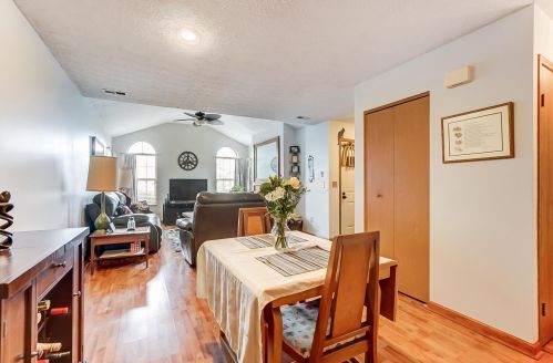 2466 Hooverside Ln, Darbydale OH  43123-3934 exterior