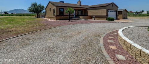 1780 Yellow Brick Rd, Chino Valley, AZ 86323-6552