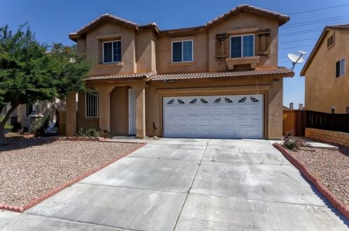 13788 Starshine Dr, Victorville, CA 92392-9226