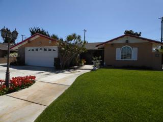 7352 Bestel Ave, Westminster CA  92683-2601 exterior