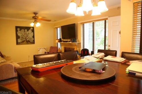 41 Morgan Ct, Bedminster NJ  07921-1866 exterior