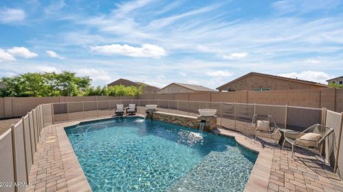 33812 30 Dr, Phoenix AZ exterior