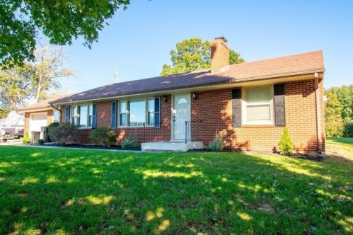 2502 Feather Rd, Vinton, VA 24179-2300