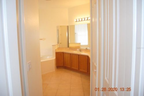 4035 Navigator Way, Kissimmee FL 34746-1824 exterior