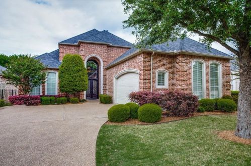 6032 Arrowhead Dr, Frisco, TX 75034-4858