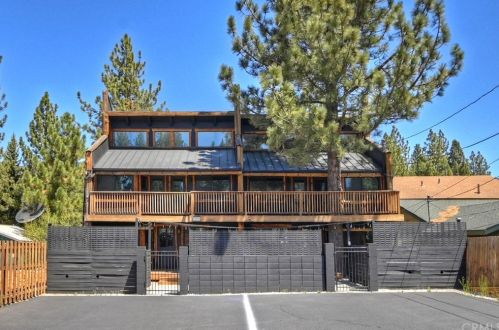 1125 Big Bear Blvd, Big Bear City CA  92314-9277 exterior