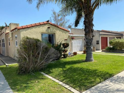 6054 Olive Ave, Long Beach, CA 90805-3025