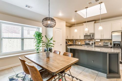 540 Braewick Dr, Fort Worth, TX 76131-4260