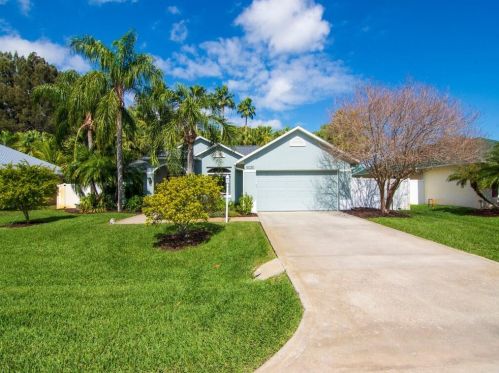 5020 48th Pl, Vero Beach, FL 32967-0922