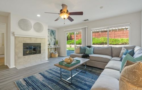 5128 Eliot St, Oceanside CA  92057-2649 exterior