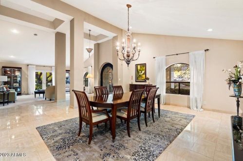 3301 Rovey Ave, Scottsdale AZ 85250-5824 exterior