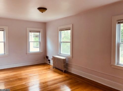 35 Elmwood Ave, Montclair NJ  07042-4531 exterior