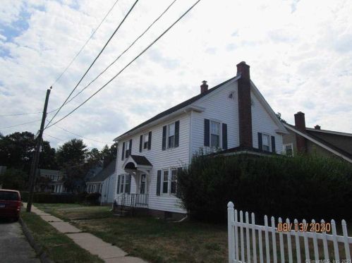 176 Wadsworth Street Ext, Manchester, CT 06040-4340