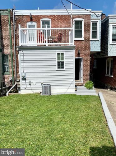 1312 Clayton St, Wilmington DE  19806-4004 exterior