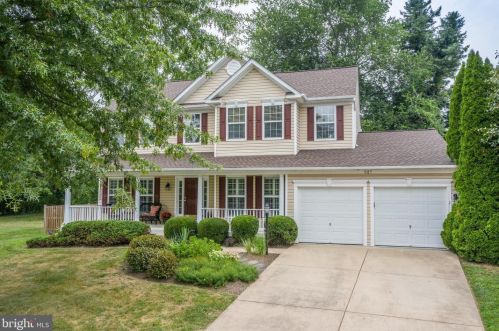 527 Rugby Ct, Purcellville, VA 20132-3415