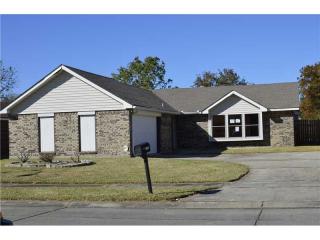 1808 Stall Dr, Harvey, LA 70058-2981