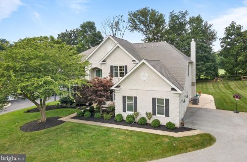 505 Doral Cir, Berwyn, PA 19312-1993