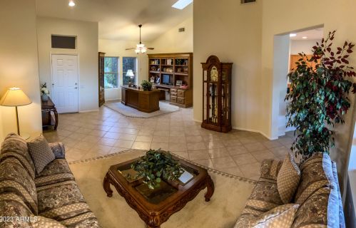 17603 Lost Mine Ln, Sun City, AZ 85374-6264