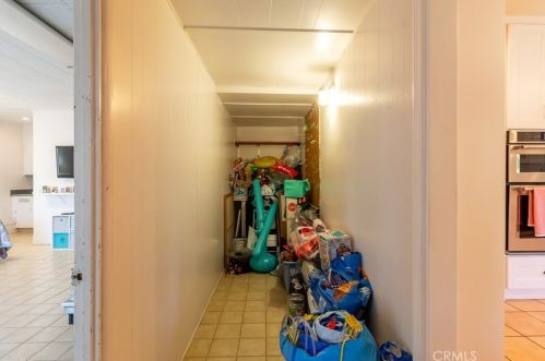 521 Sunnyside Ave, Redlands CA  92373-5635 exterior