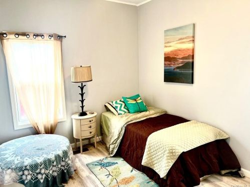 22 Prince St, Middletown NY  10940-3948 exterior