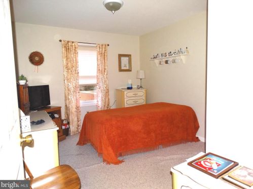 21 Holly Ct, Lees Cross Roads PA  17257-8749 exterior