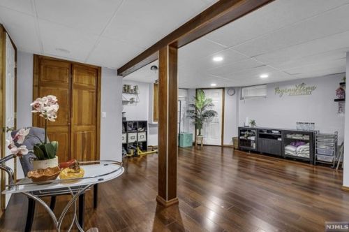 141 Cambridge Ave, Englewood NJ  07631-1624 exterior