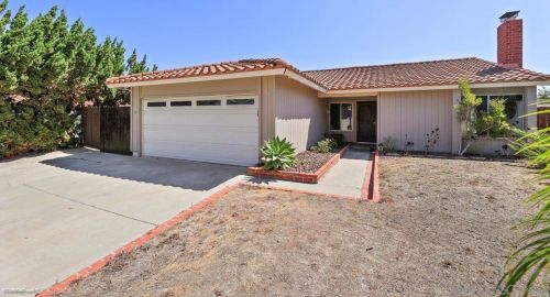 369 Willowspring Dr, Encinitas CA 92024-3130 exterior