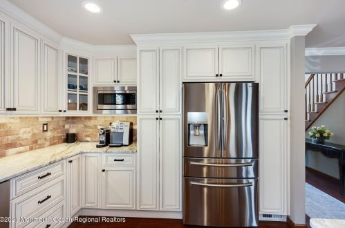 6 Cedar Ct, Jackson Twp NJ  08527-1161 exterior