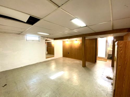 2699 Lenz Ave, Ambridge PA  15003-1447 exterior