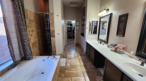 4524 Villa Linda Dr, Glendale AZ  85310-3025 exterior