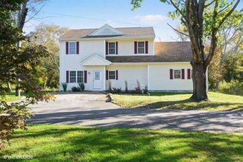 14 Island View Rd, South Kingstown, RI 02882-4108
