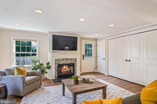 101 Marple Rd, Haverford PA  19041-1027 exterior