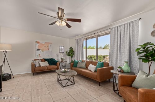 744 Camino Seco, Tucson AZ 85710-2627 exterior