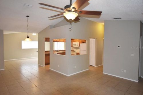 2607 Sunnyside Cir, Palm Harbor, FL 34684-4152
