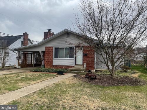 305 Norman Rd, Camp Hill, PA 17011-6129
