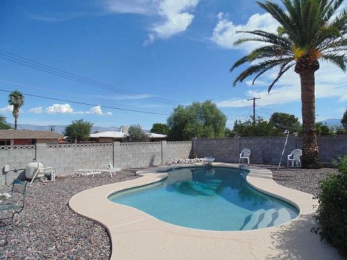 6701 David Dr, Tucson, AZ 85730-1637