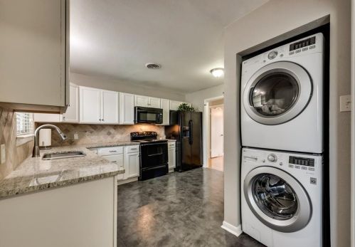 2209 Costa Mesa Dr, Dallas TX  75228-2027 exterior