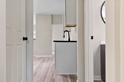 2558 37, Milwaukee WI 53210-3047 exterior