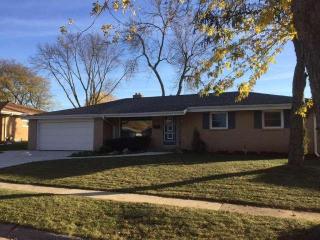 5552 Lory Dr, Greendale, WI 53129-1959