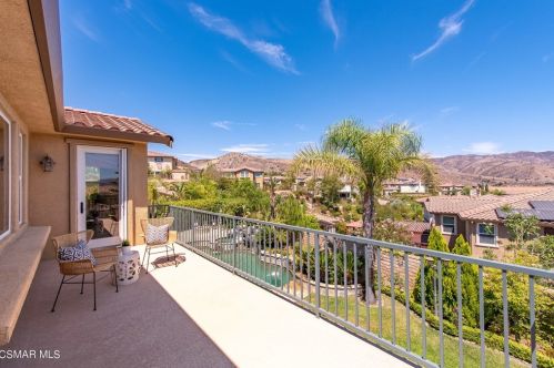 3824 Doheney Ct, Simi Valley CA  93063-0208 exterior