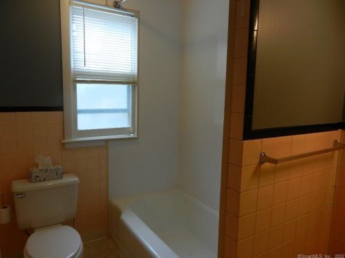 418 Burritt St, New Britain CT  06052-1207 exterior