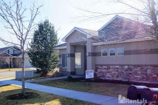 929 Boulder Bar St, Meridian ID  83646-9068 exterior